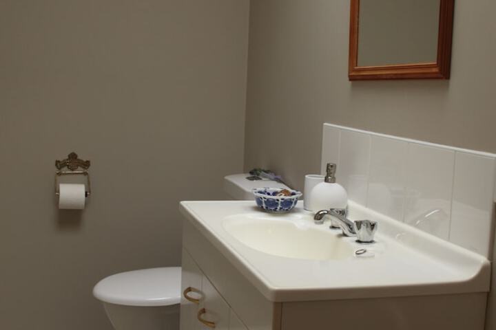 Room 14 of 36