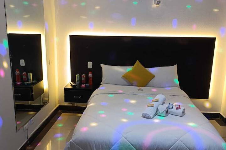 Room 36 of 74