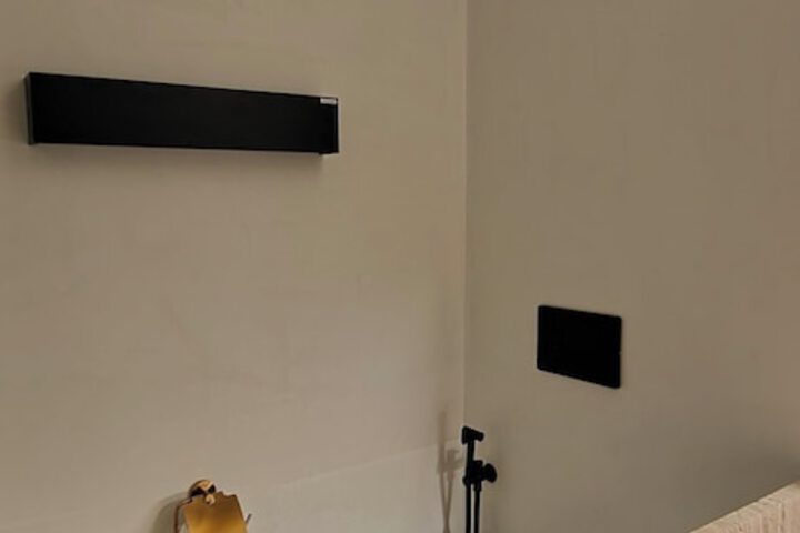Room 75 of 91