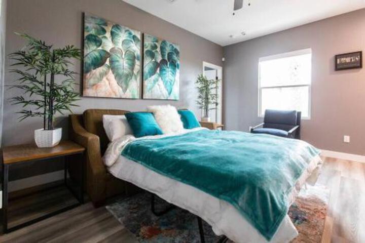 Travel Nurses &  Professionals Stay Close to it All in San Diego, CA