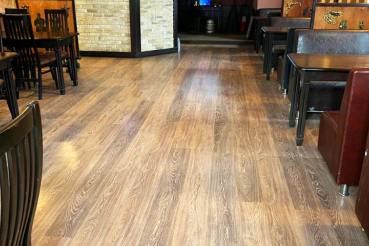 Dining 6 of 7