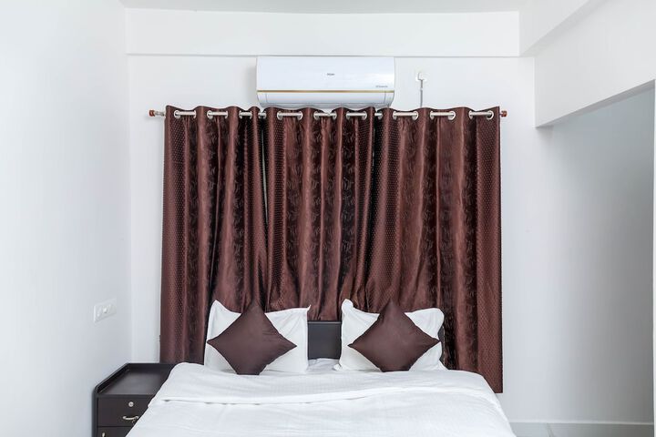 Room 21 of 37