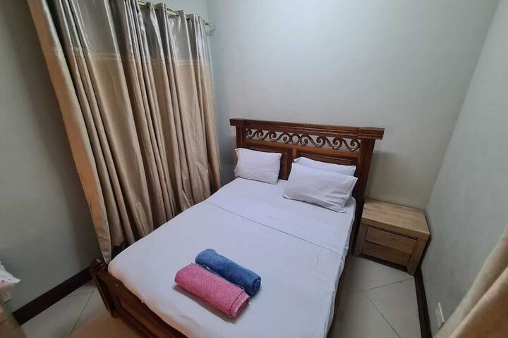 Room 11 of 190