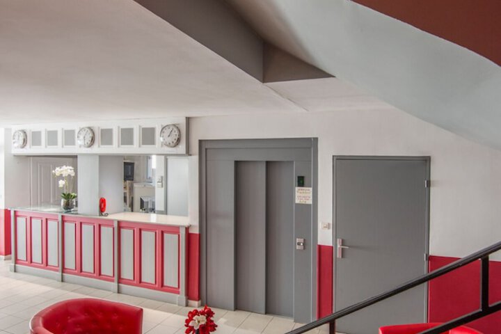 Lobby Entry