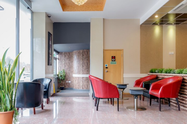 Hotel 2 of 41