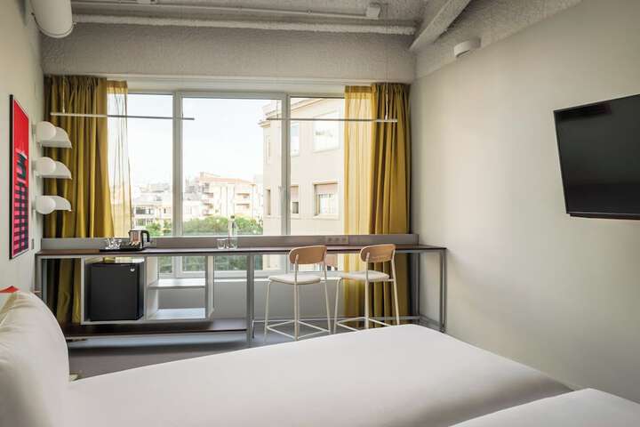 Room 21 of 67