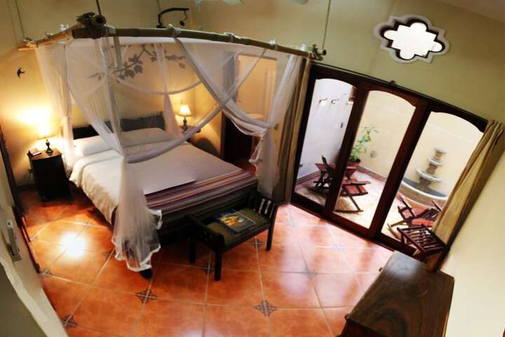 Room 3 of 39