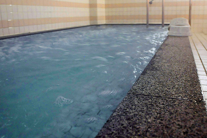 Tron Hot Spring