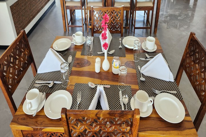 Dining 128 of 190