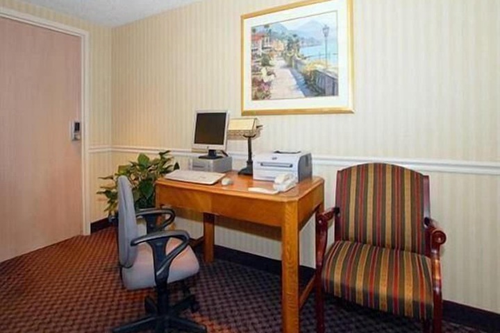 Guest Lobby