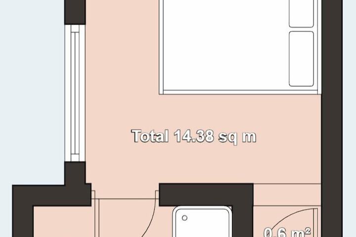 Room 12 of 38