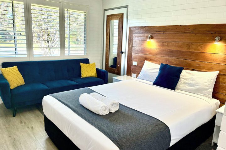 Pleasant Way River Lodge