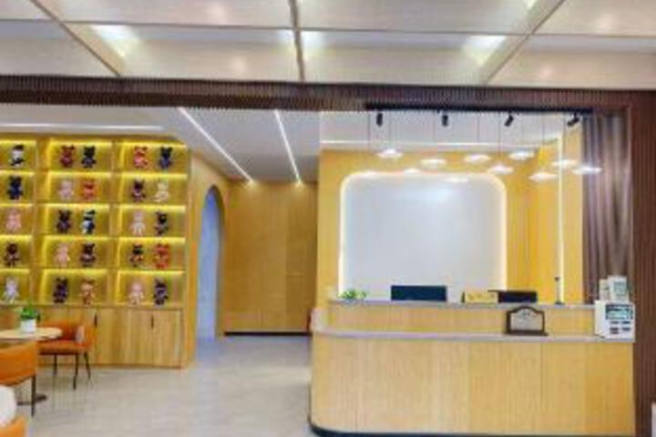 Lanfei Hotel (Anji Jiuzhou Changshuo Plaza)