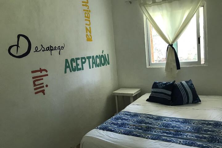 Room 4 of 16