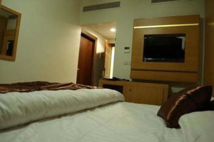 Room 20 of 45