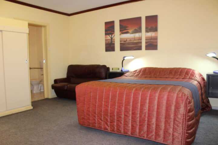 Room 12 of 36