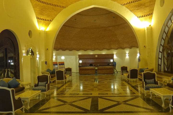 Hotel Interior 4 of 29