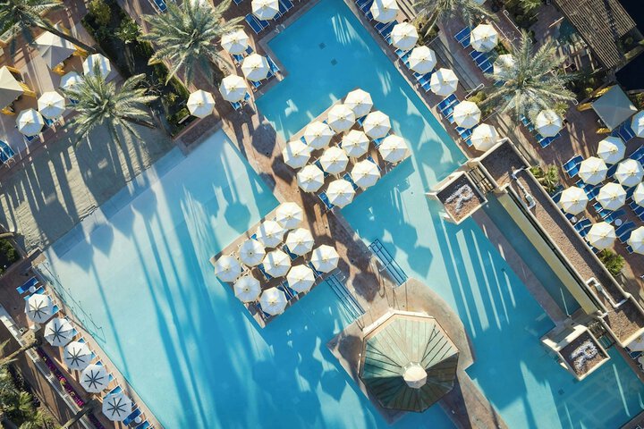 Pool 59 of 175