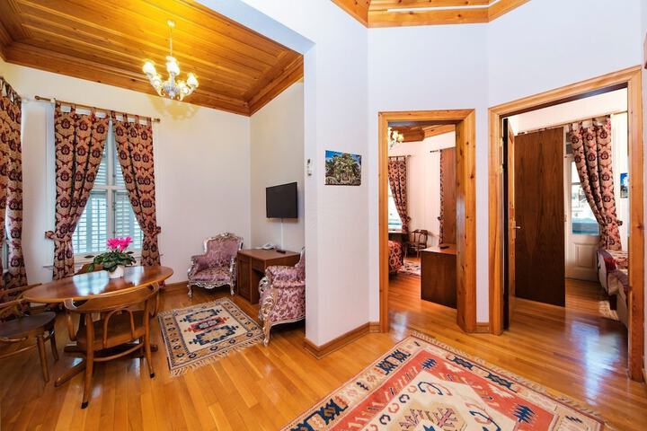 Room 20 of 26
