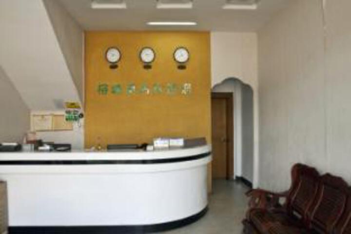 Rongcheng Express Hotel