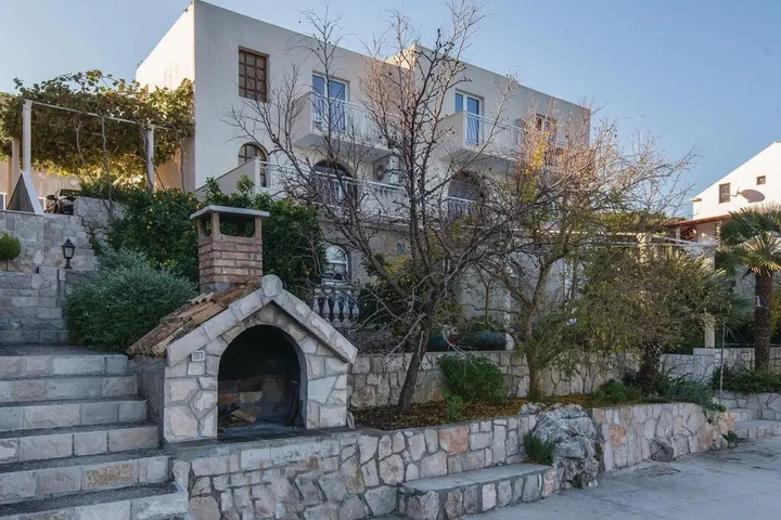 Stunning Home in Dubrava With Wifi and 1 Bedrooms