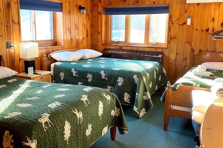 Room 9 of 25