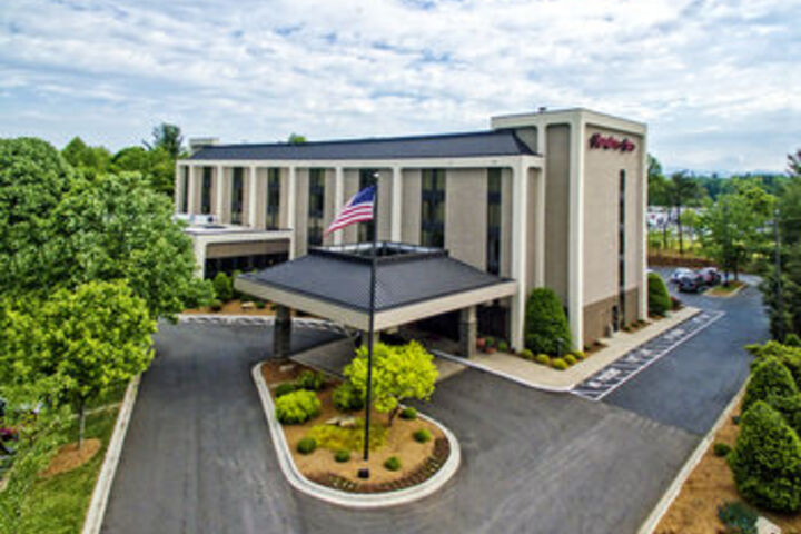 Hotel 9 of 27