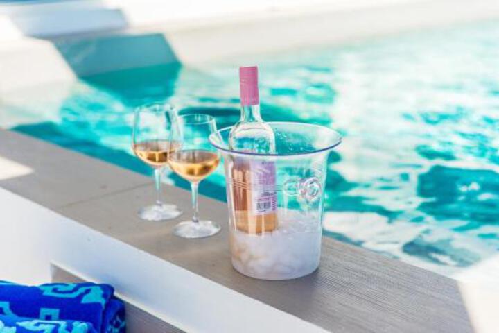 General 7 of 19