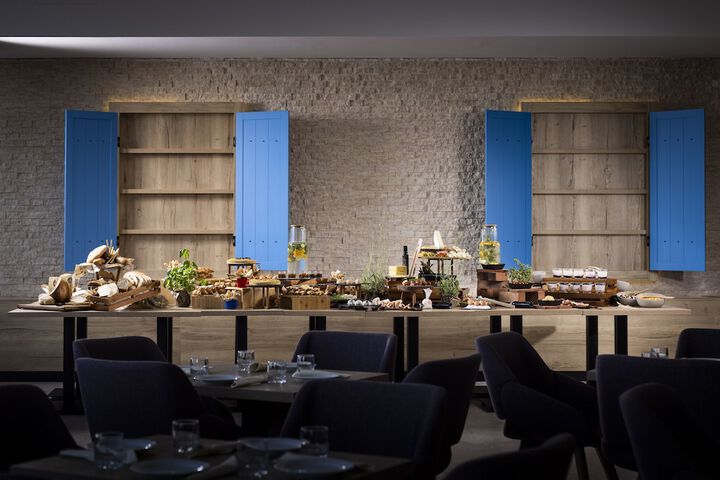 Dining 60 of 78