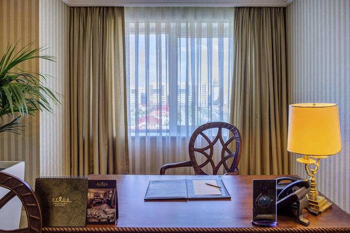 Room 31 of 120