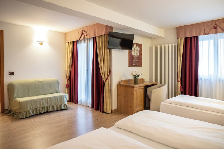 Room 20 of 73