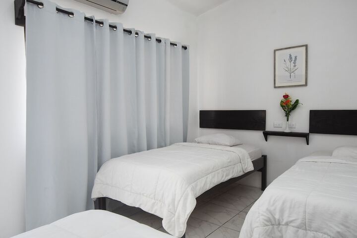 Room 45 of 82