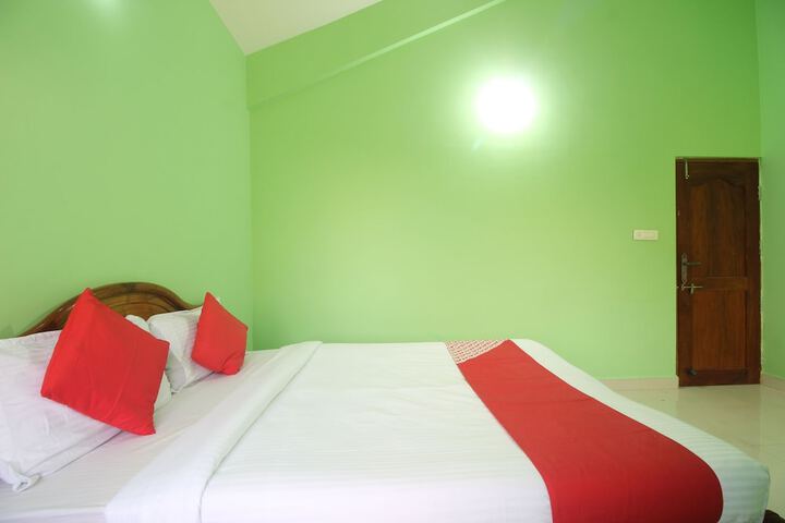 Room 18 of 31