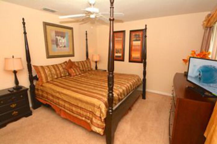 R529 Waterside 4 Br townhouse by RedAwning in Davenport, FL