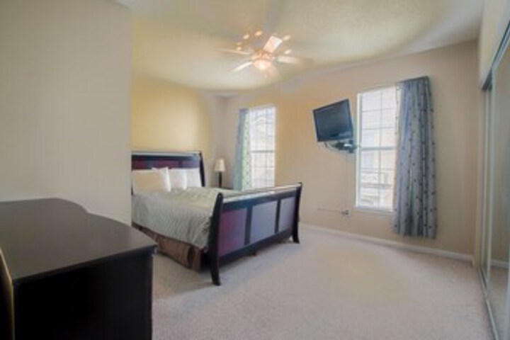Room 56 of 58