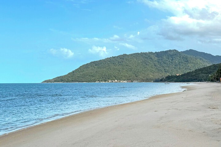 Beach 45 of 47