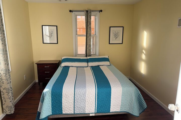 Room 43 of 136