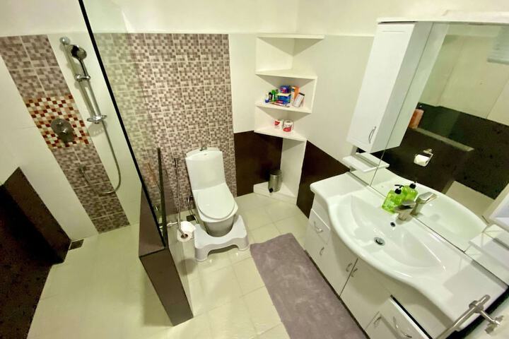 Room 268 of 403