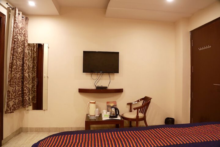 Room 13 of 45