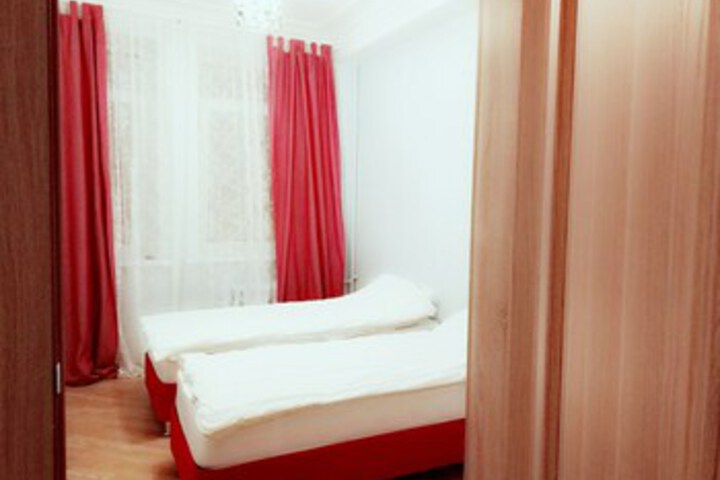 Room 39 of 51