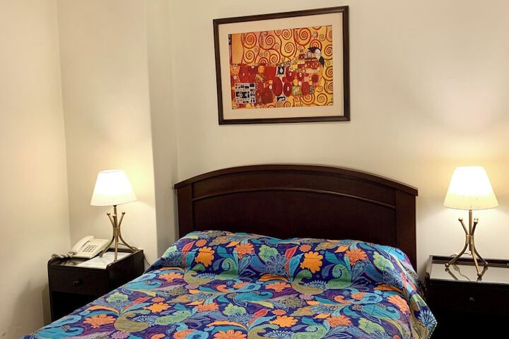 Room 44 of 86