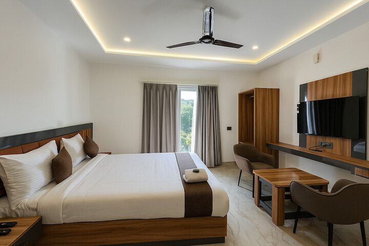 Room 13 of 92