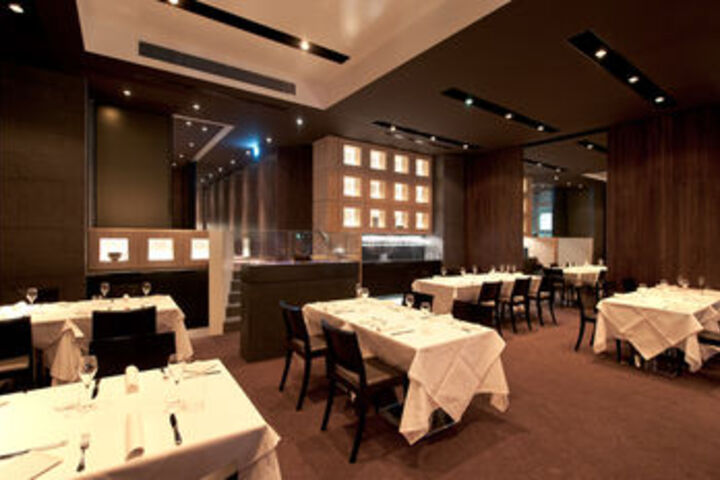 Dining 69 of 75