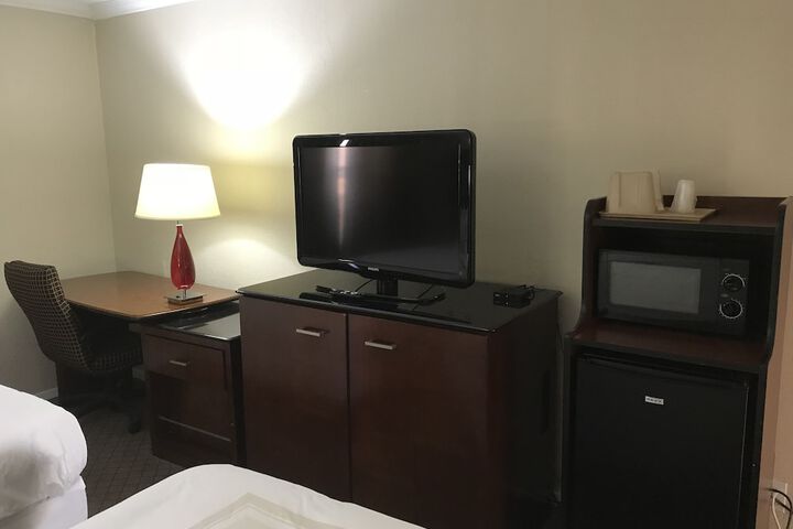 Standard Double Room 2 Queen Beds (15 of 18)