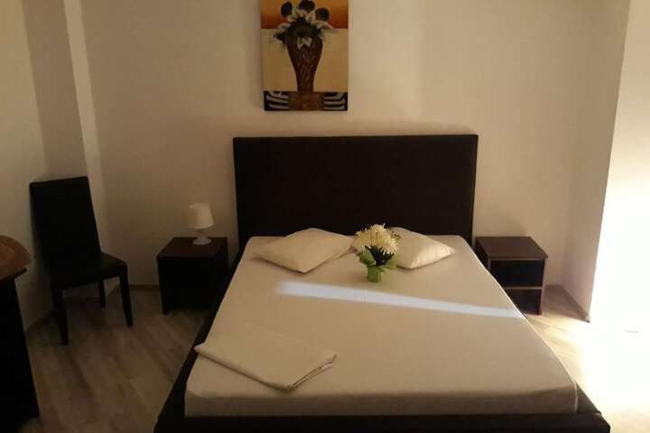 Room 26 of 44