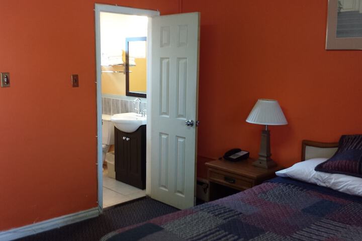 Room 19 of 43
