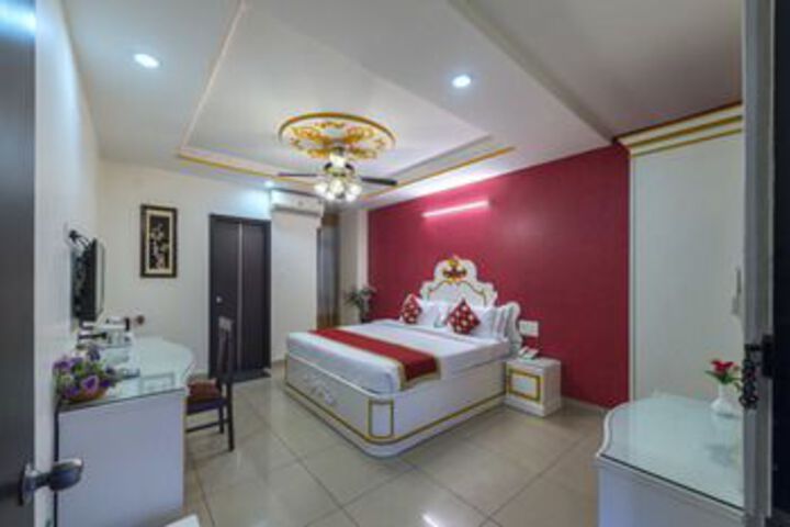 Hotel Raj Elegance - Manayata Tech Park