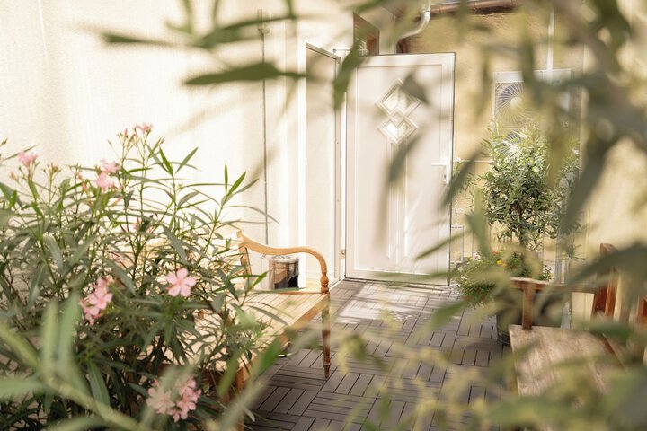 Sundeck 54 of 64