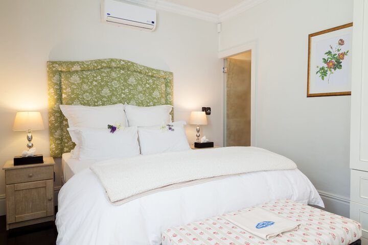 Room 10 of 82
