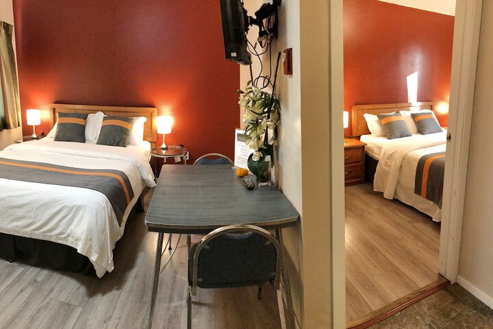 Room 34 of 68